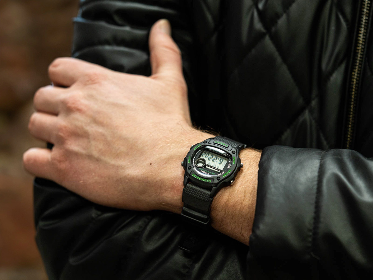 Casio W-220H-1A3 Casio W-220H-1A3