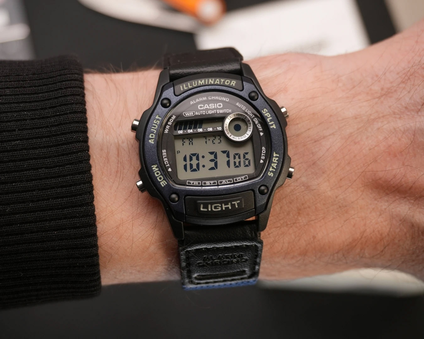 Casio W-220HF-2A Casio W-220HF-2A