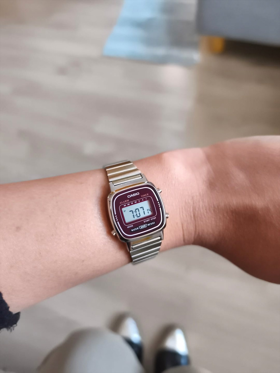 Casio LA670WA-4E Casio LA670WA-4E