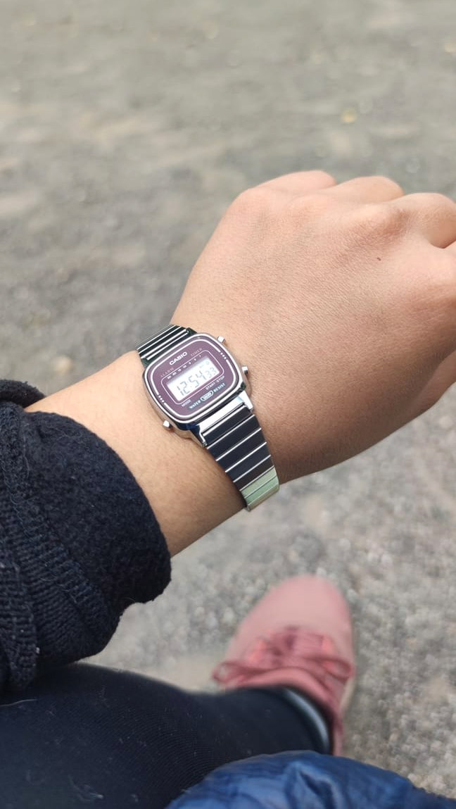 Casio LA670WA-4E Casio LA670WA-4E