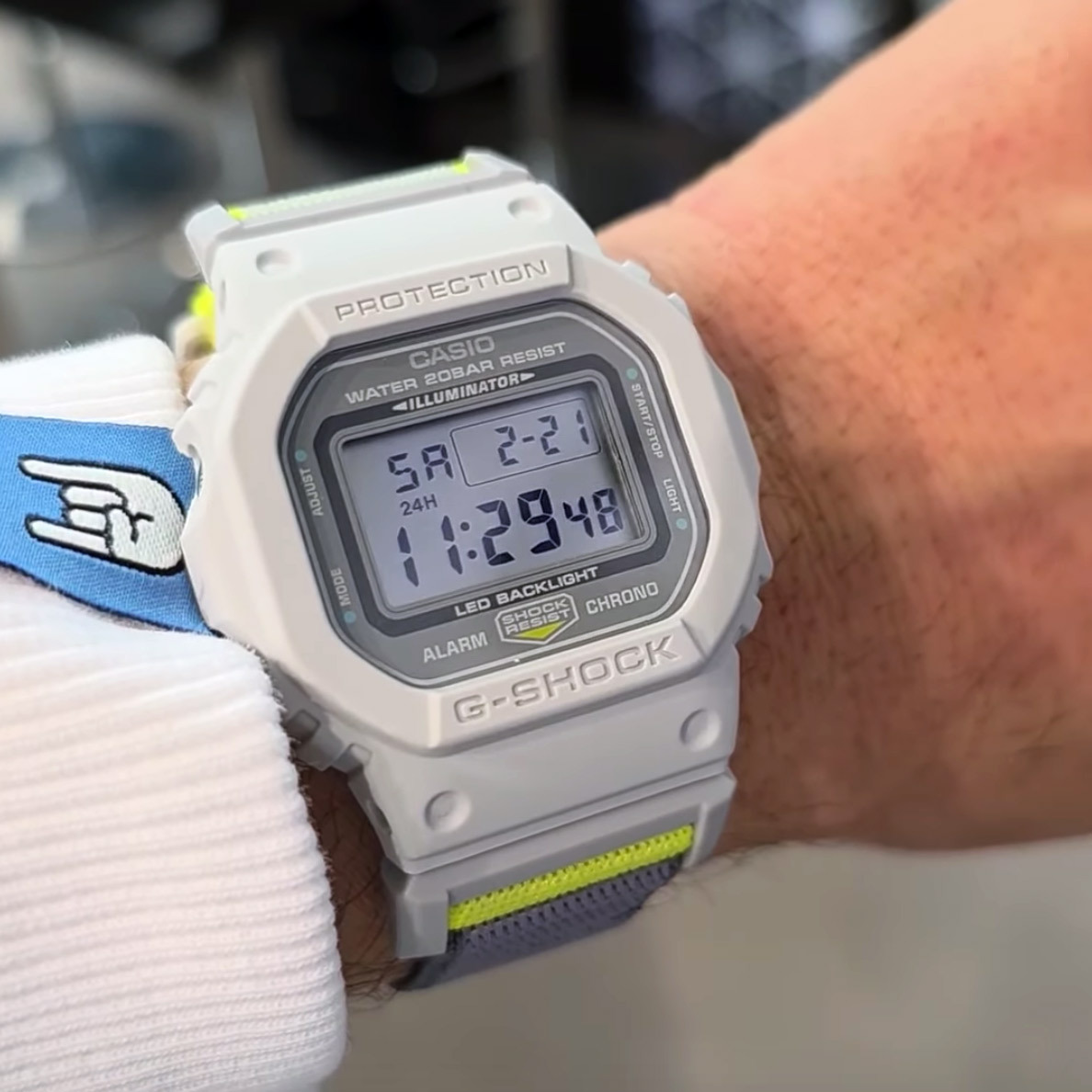 Casio DW-5600MNC-7A8 Casio DW-5600MNC-7A8