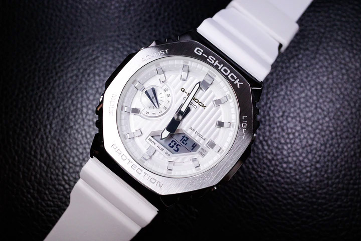 Casio GM-2110SH-7A Casio GM-2110SH-7A