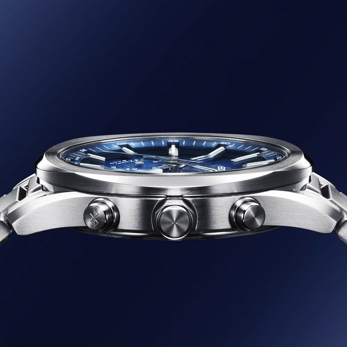 Casio EQB-1300D-2A Casio EQB-1300D-2A