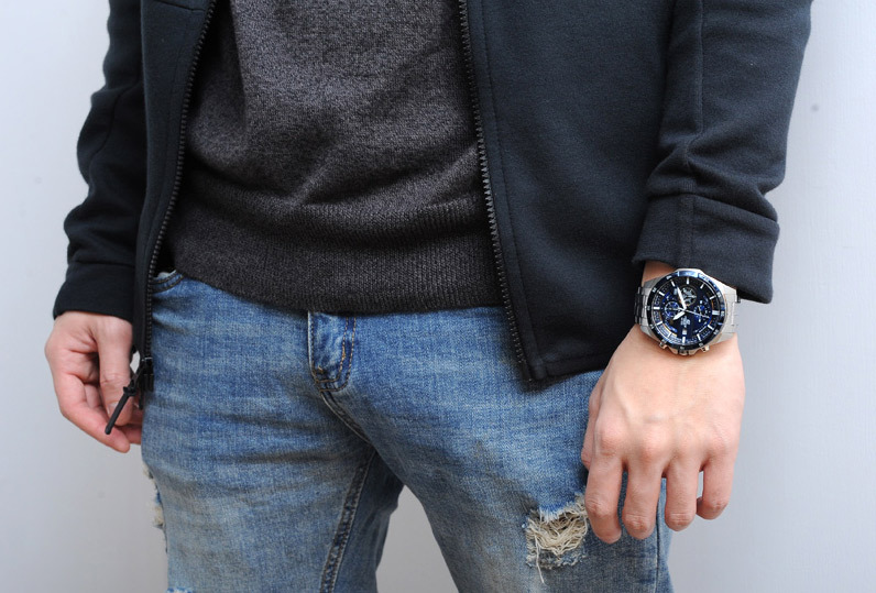 Casio EFR-556DB-2A Casio EFR-556DB-2A
