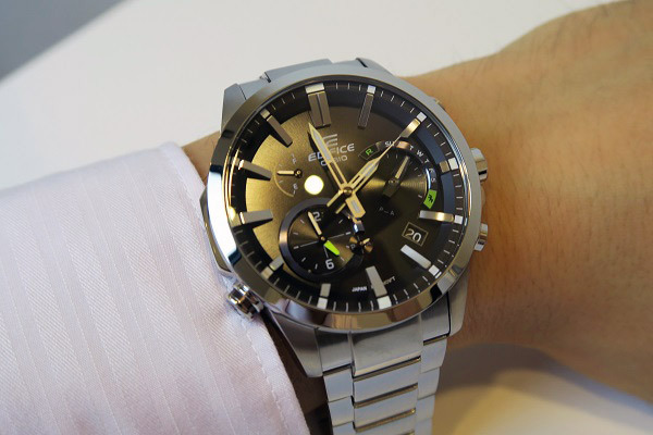 Casio EQB-700D-1A Casio EQB-700D-1A