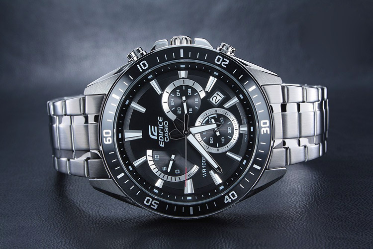 Casio EFR-552D-1A Casio EFR-552D-1A