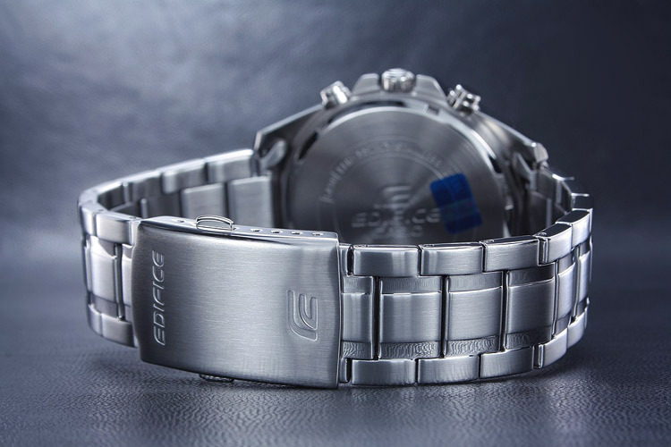 Casio EFR-552D-1A Casio EFR-552D-1A