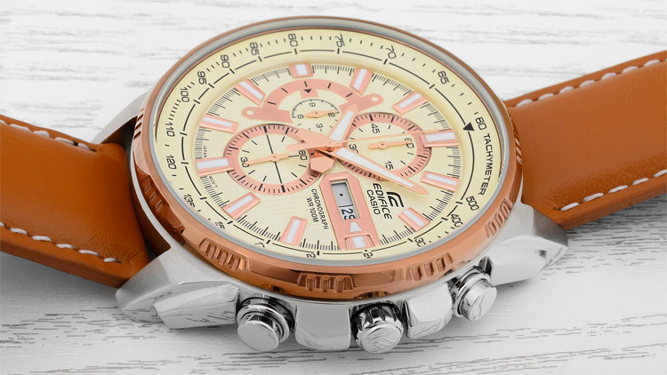 Casio EFR-549L-7A Casio EFR-549L-7A