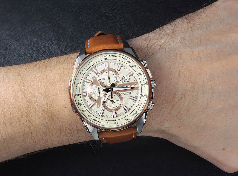 Casio EFR-549L-7A Casio EFR-549L-7A