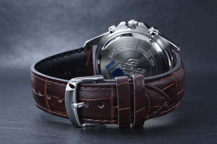 Casio EFR-547L-7A Casio EFR-547L-7A