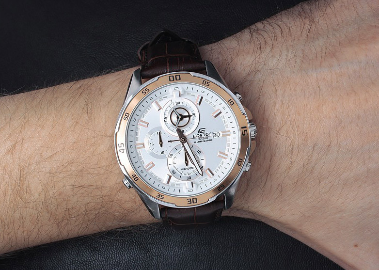 Casio EFR-547L-7A Casio EFR-547L-7A