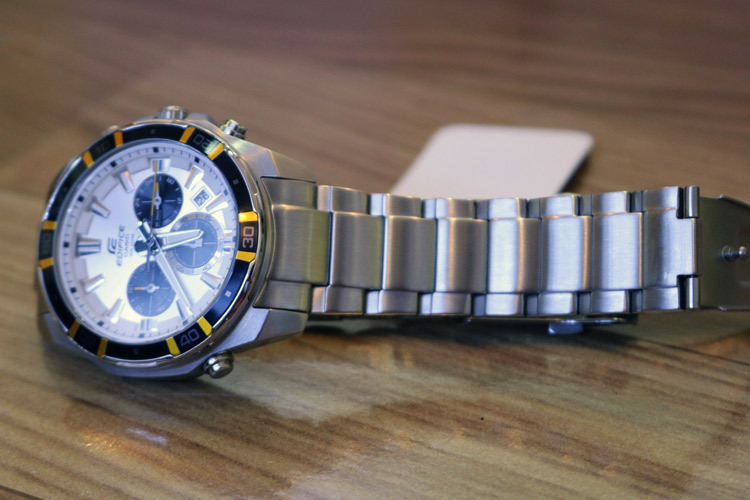 Casio EFR-534D-7A Casio EFR-534D-7A