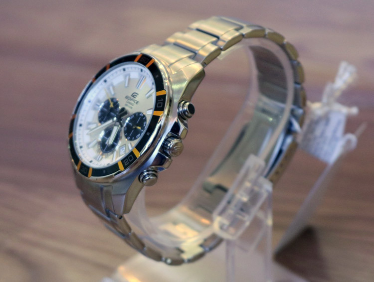 Casio EFR-534D-7A Casio EFR-534D-7A
