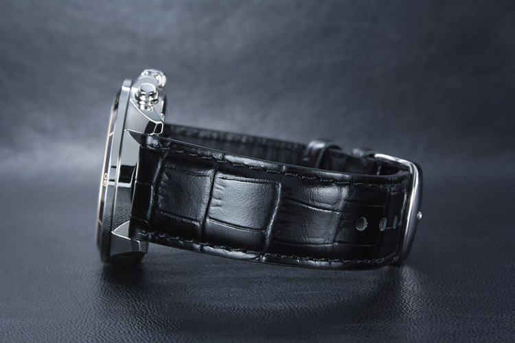 Casio EFR-526L-1A Casio EFR-526L-1A