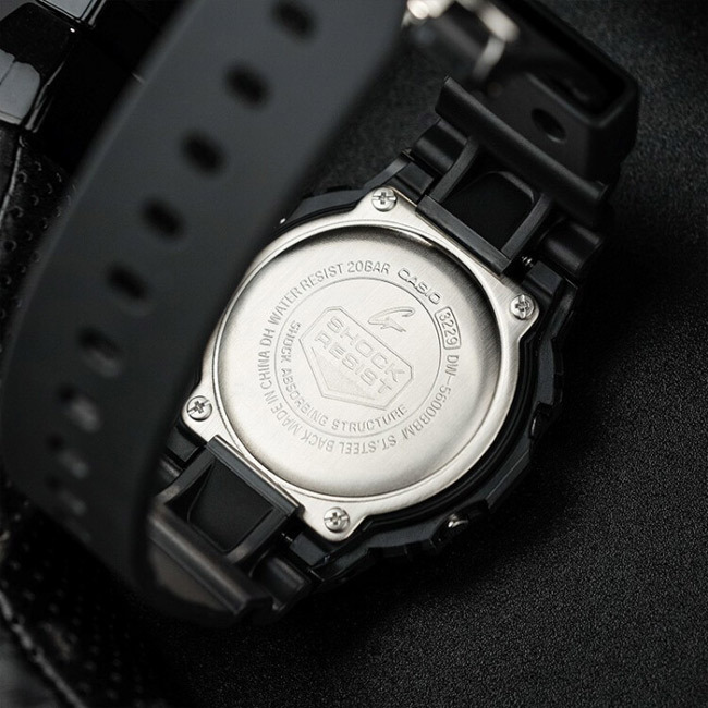 Casio DW-5600BBM-1ER Casio DW-5600BBM-1ER