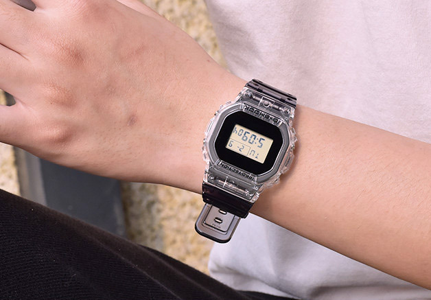 Casio DW-5600SK-1ER Casio DW-5600SK-1ER