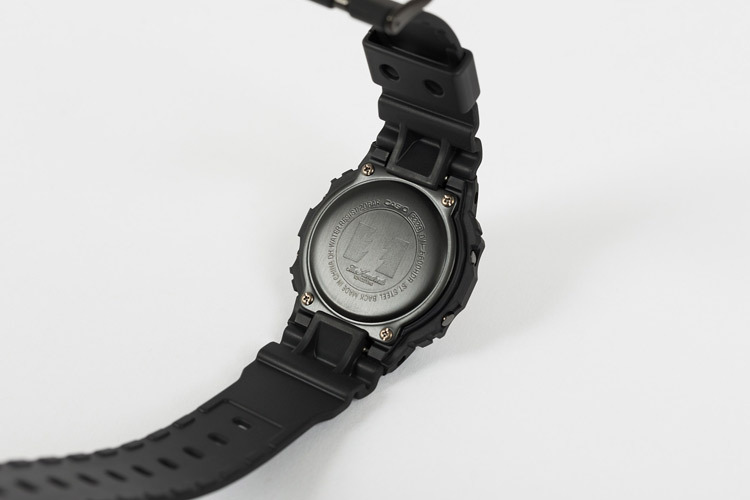 Casio DW-5600HDR-1ER Casio DW-5600HDR-1ER