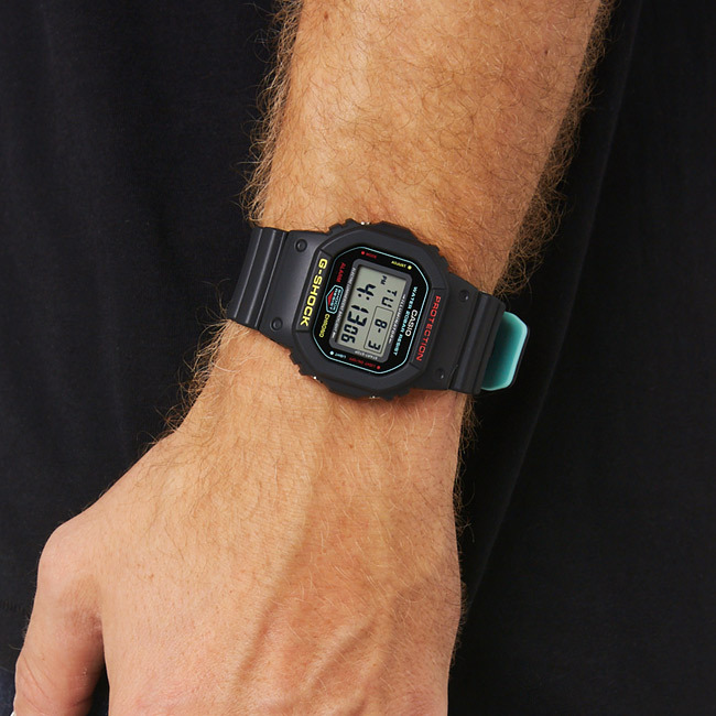 Casio DW-5600CMB-1ER Casio DW-5600CMB-1ER