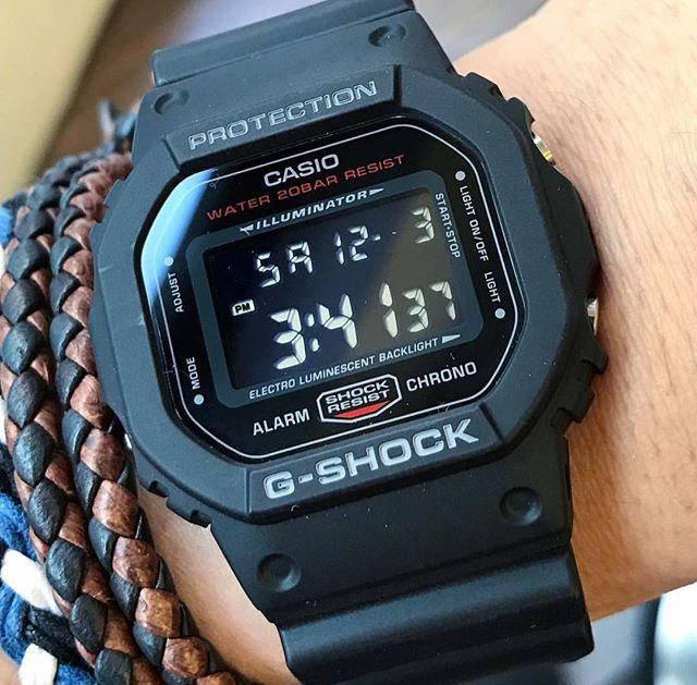 Casio DW-5600HR-1ER Casio DW-5600HR-1ER
