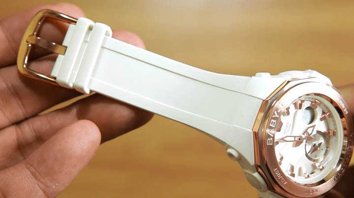 Casio BGA-220G-7AER Casio BGA-220G-7AER